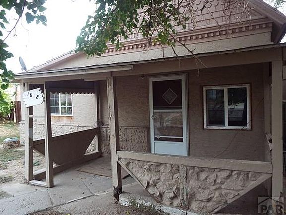4th image of 1018 E 1st St