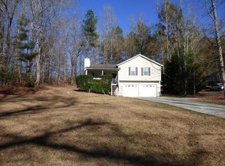 631 Waters Rd, Hiram, GA 30141