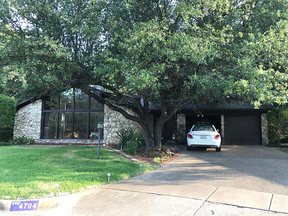 1st image of 4704 3 River Ct