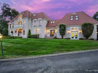 410 Bear Hill Rd, North Andover, MA 01845