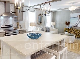 Coastal Cottage Plan, Harbor Point Estates, Chicago, IL 60633