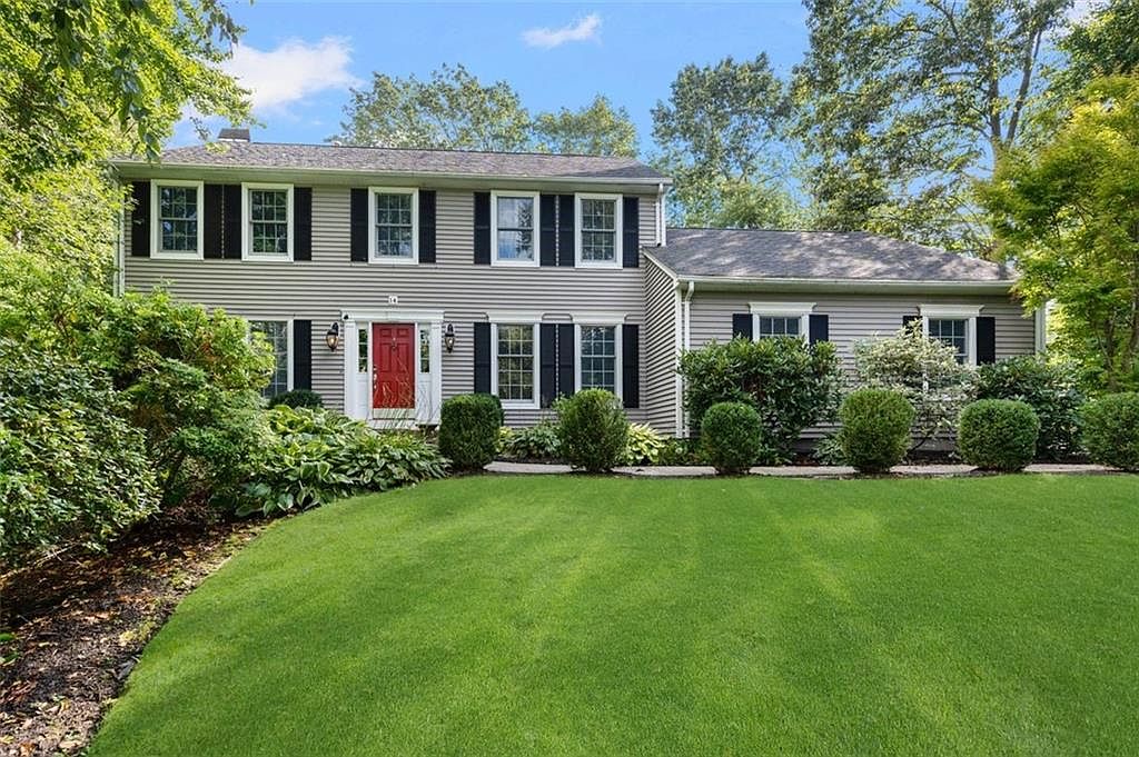 14 Owl Ct, Cranston, RI 02921 Zillow