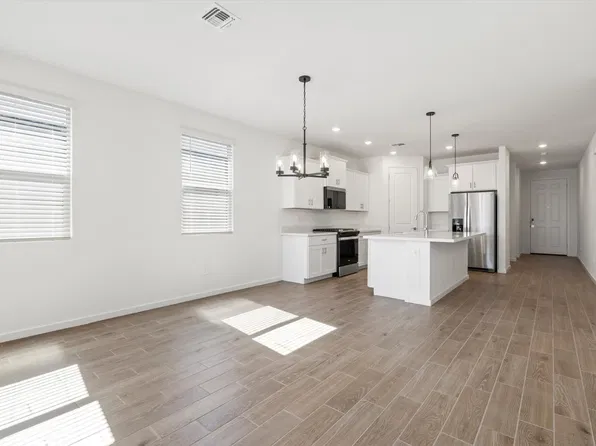37171 W Olivo St, Maricopa, AZ 85138