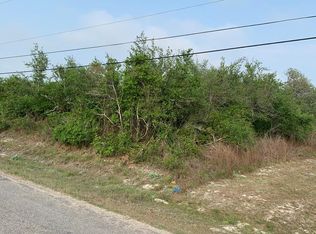 1404 San Antonio St, Rockport, TX 78382