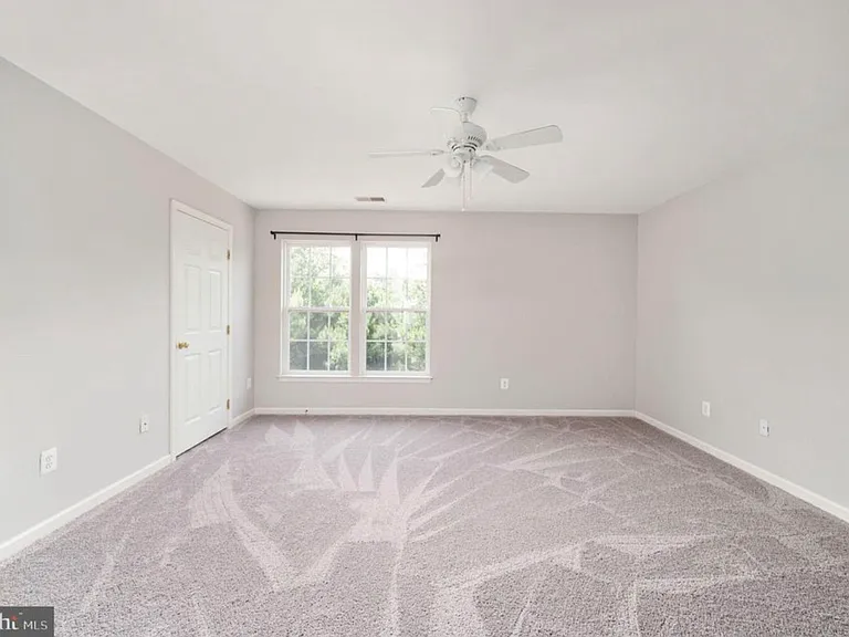 9333 Birch Cliff Dr — Photo 19