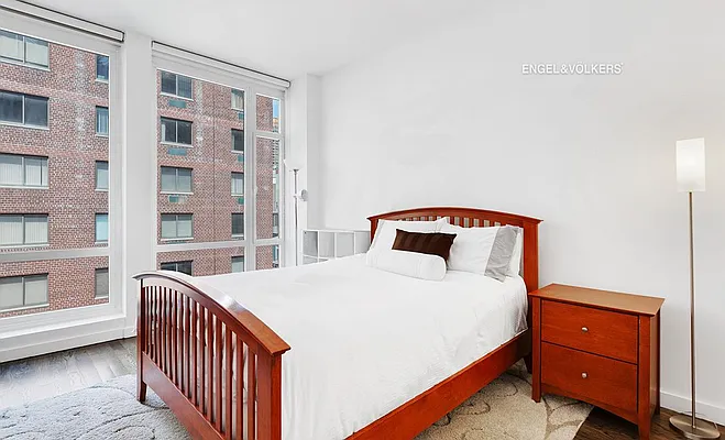 Rented by Engel & Völkers New York City | media 5