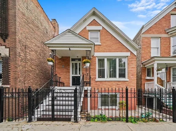 3723 S Honore St, Chicago, IL 60609