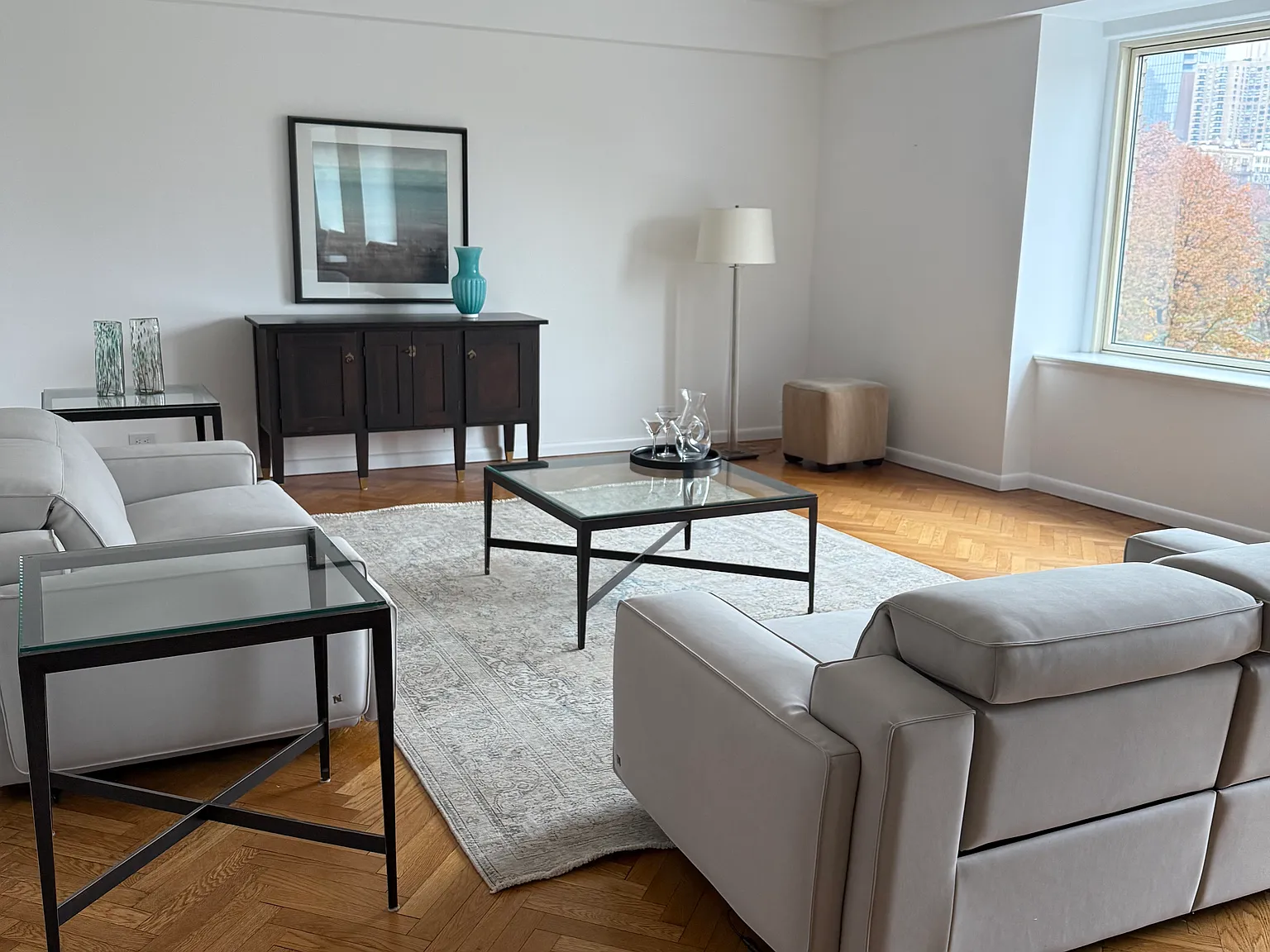 160 Central Park South — Photo 2