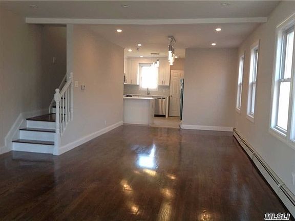 3rd image of 9107 246th St #House