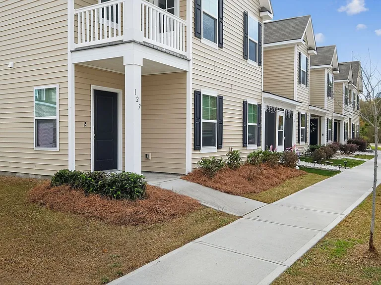 127 Birch Cir — Photo 3