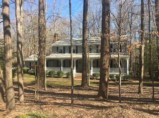 10852 Hampton Rd, Fairfax Station, VA 22039