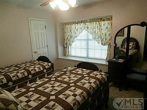 3rd image of 274 Thousand Oaks Dr