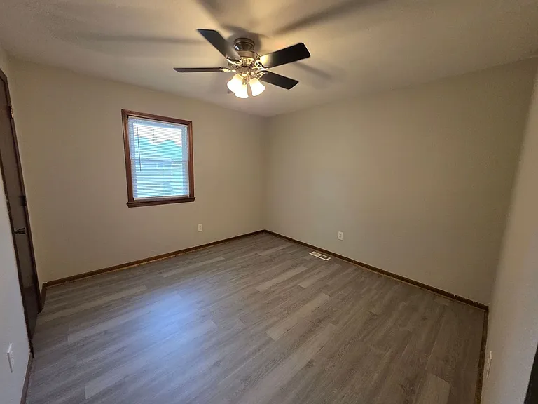 1710 SW Sunset Ave — Photo 8