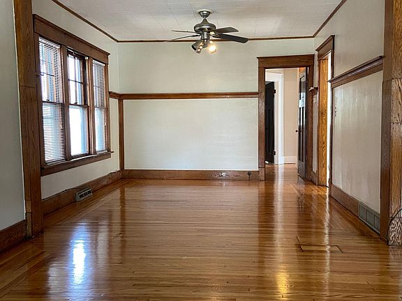 4th image of 139 N Park Ave #1