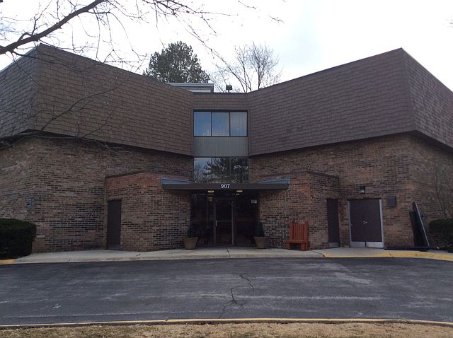 1st image of 907 S Williams St APT 110