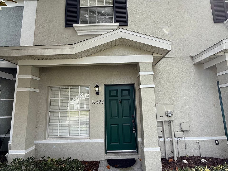 1st image of 10824 Savannah Wood Dr
