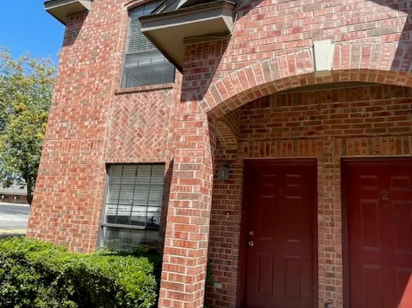 2208 N Carroll Blvd #1, Denton, TX 76201