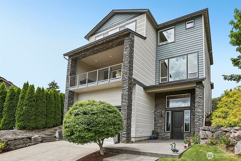 2nd image of 4400 SE 169th Court