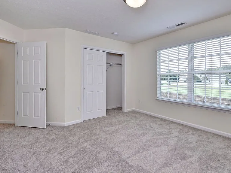 4688 Yeardley Loop — Photo 28