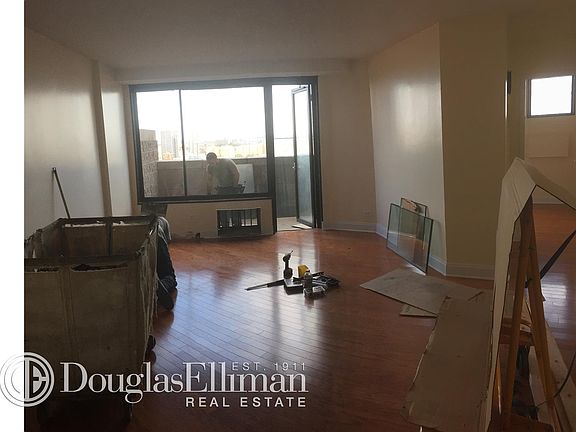 2nd image of 1309 5th Ave APT 28B