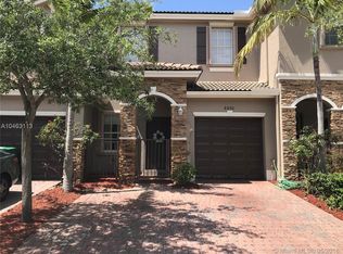 8890 SW 225th St, Cutler Bay, FL 33190