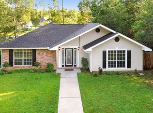 8324 Amoka Ct, Diamondhead, MS 39525