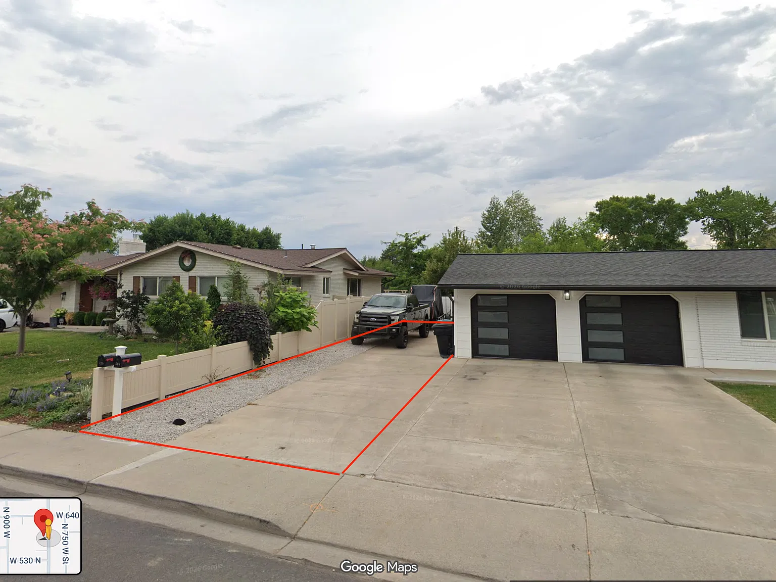 2 bed, 1100 sqft, $1,600 — Photo 2