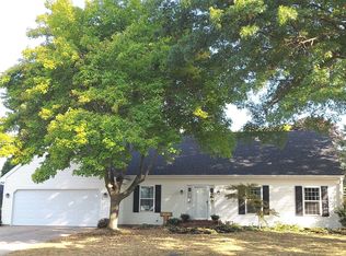300 Eldorado Dr, Tuscola, IL 61953