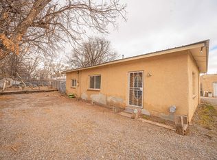 4825 Isleta Blvd SW, Albuquerque, NM 87105