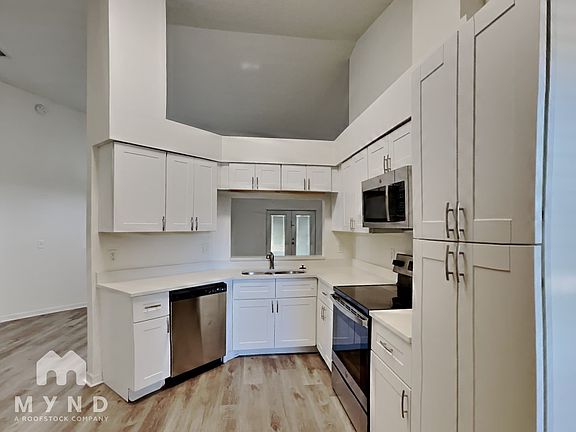 2nd image of 7629 Tamarind Ave