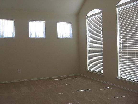 3rd image of 8200 Ontario Dr