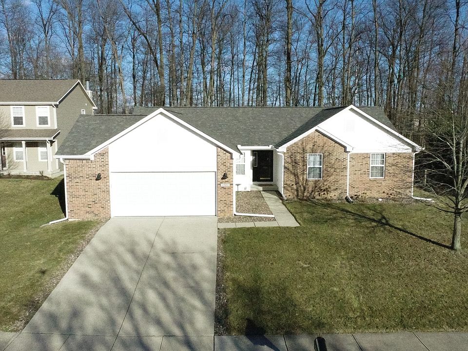 1st image of 17051 Rainier Cir