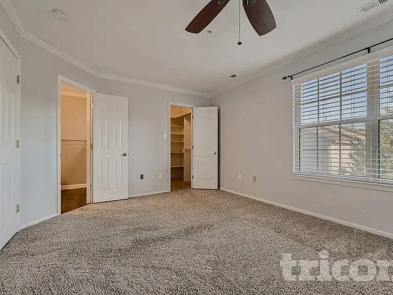38 Glyndon Gate Way — Photo 9