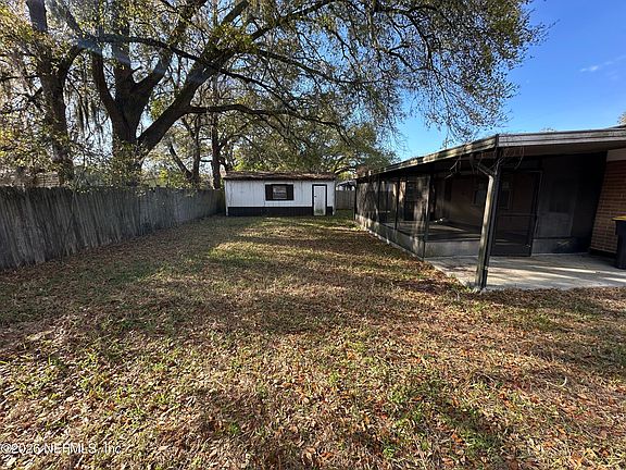 3rd image of 4435 RAINER Road