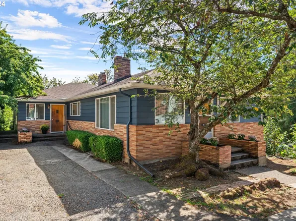 3320 SW 11th Ave, Portland, OR 97239