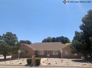 2407 W Loma Dr, Artesia, NM 88210