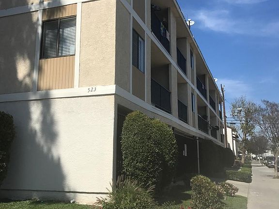 2nd image of 523 E Pine St APT 1