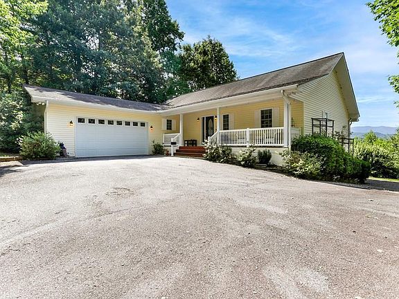 2nd image of 847 Scarlett Way