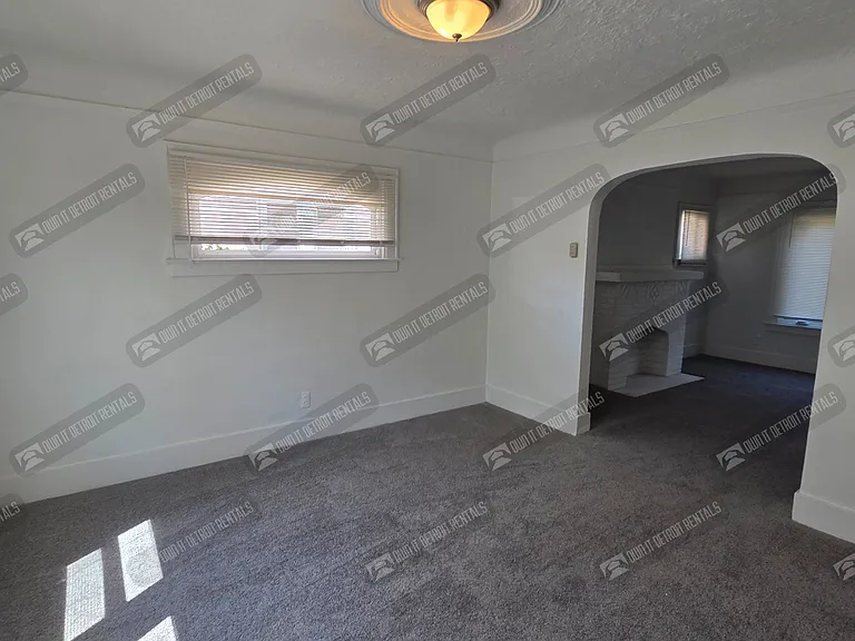 15757 Pinehurst St — Photo 9