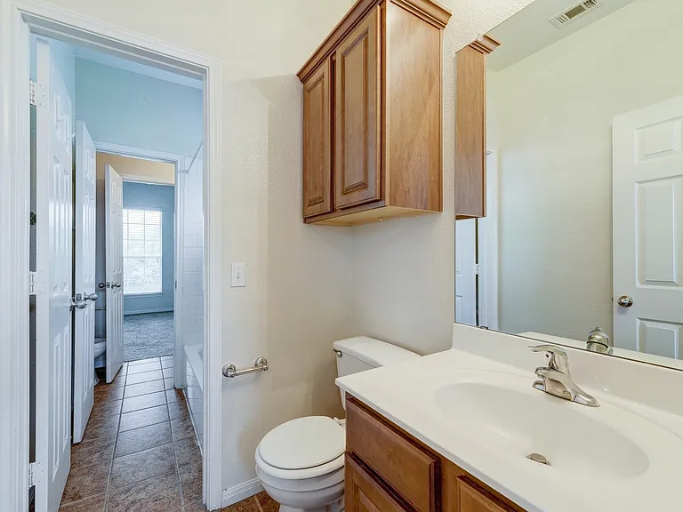 5102 Caswell Ave — Photo 23