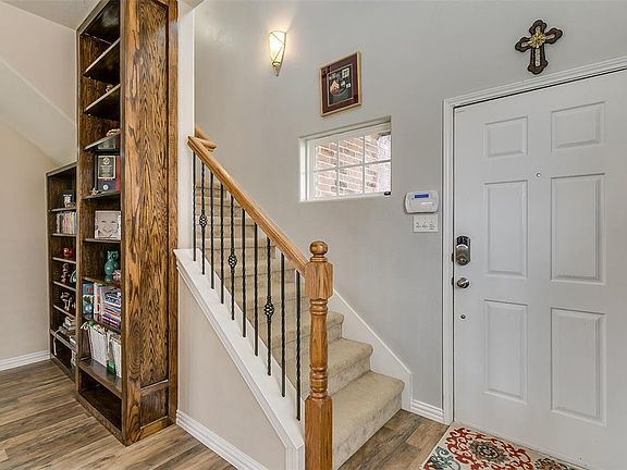 5th image of 5709 Parkview Hills Ln
