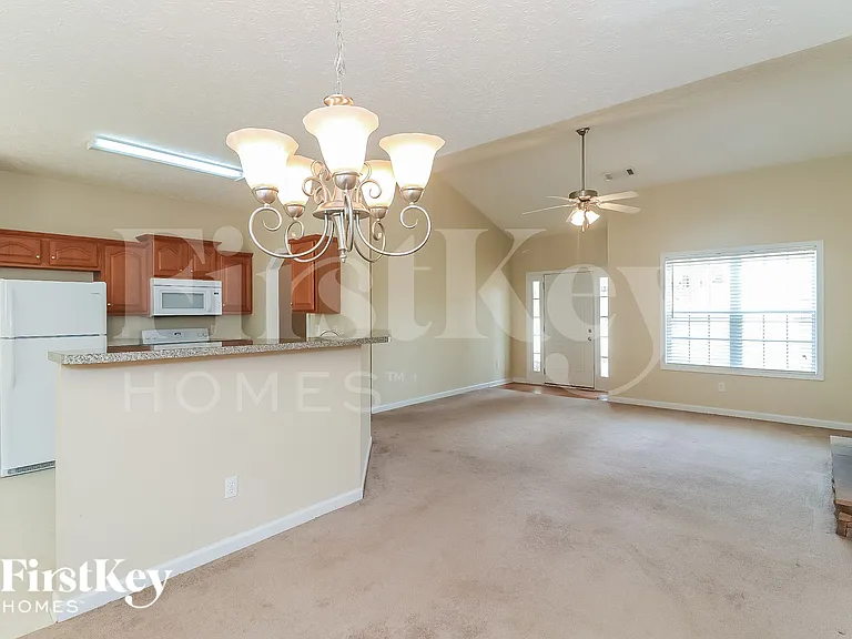 85 Meadow Spring Ct — Photo 7