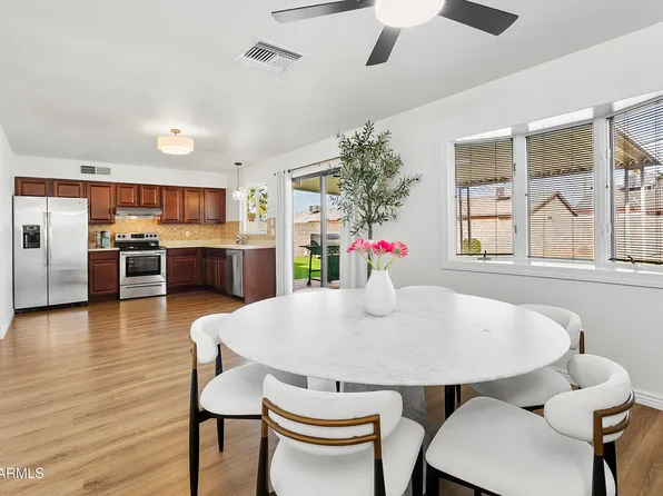 2322 E JUANITA Avenue, Mesa, AZ 85204