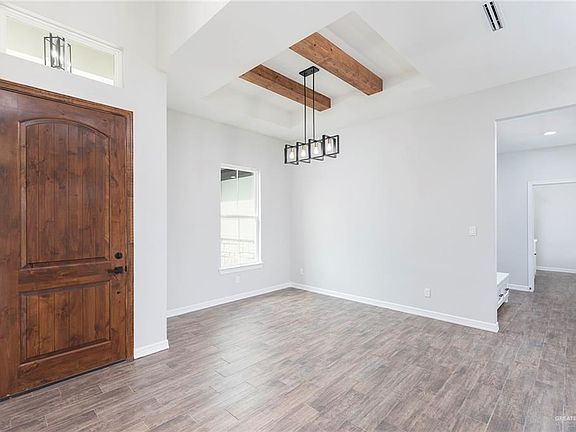 5th image of 5506 Brick Ln