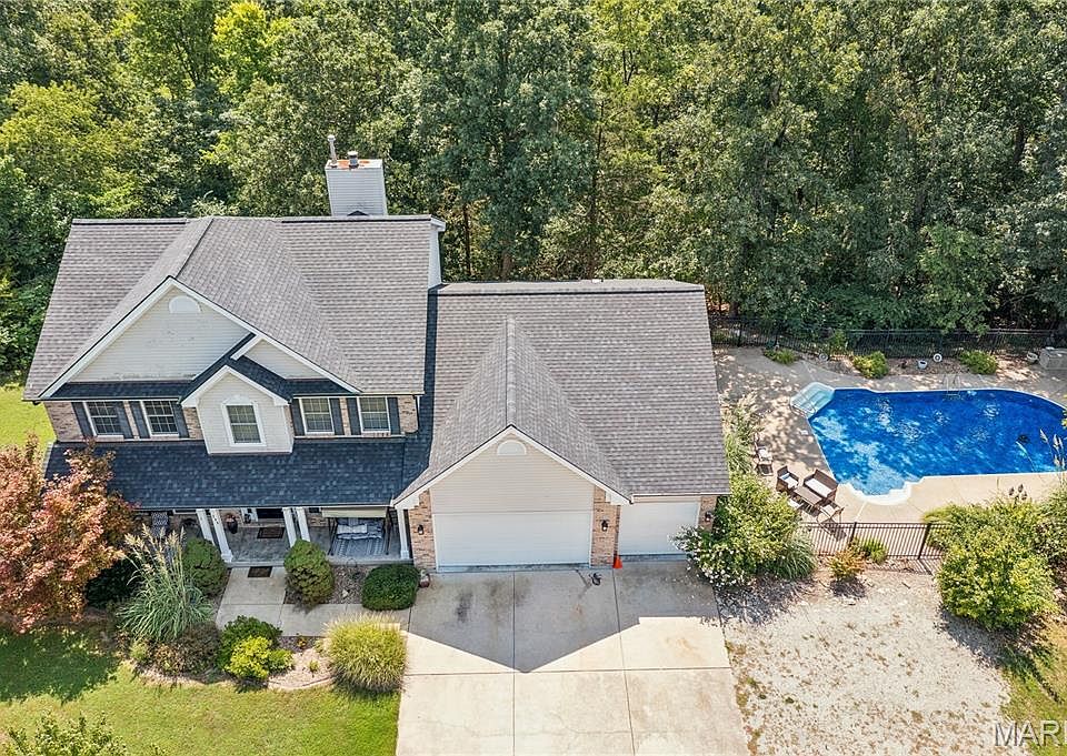 1st image of 295 Zee Acres Rdg
