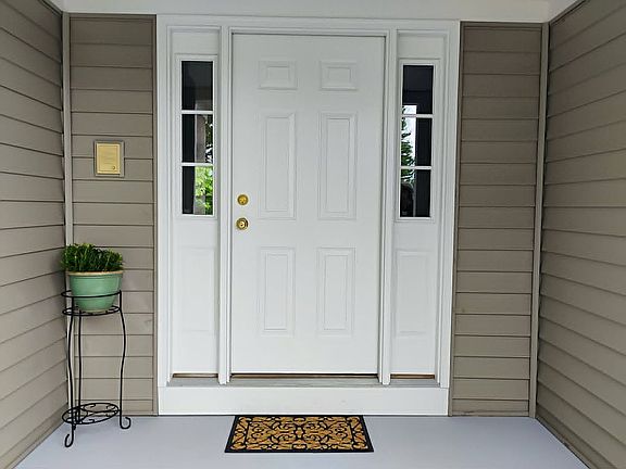 5th image of 499 Kensington Ct