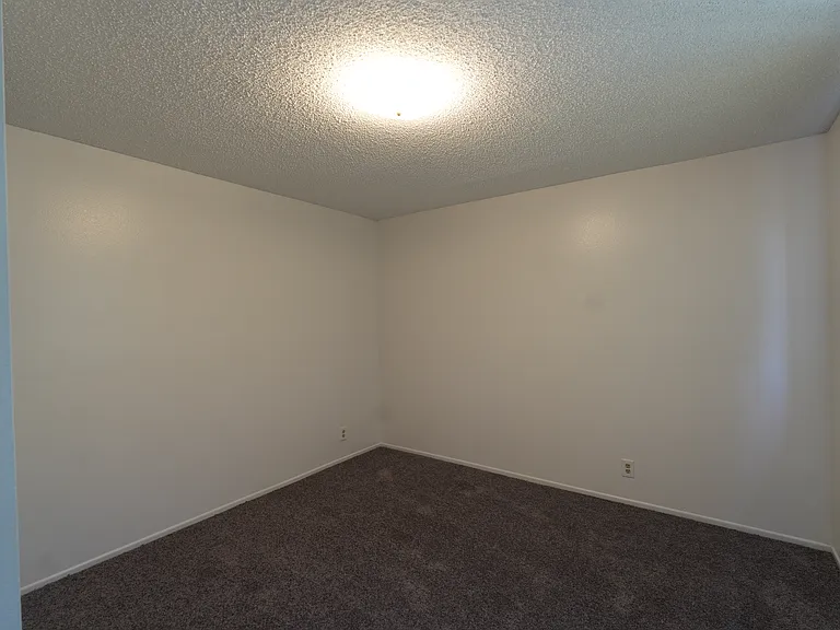 16809 Dalton Ave #6 — Photo 9