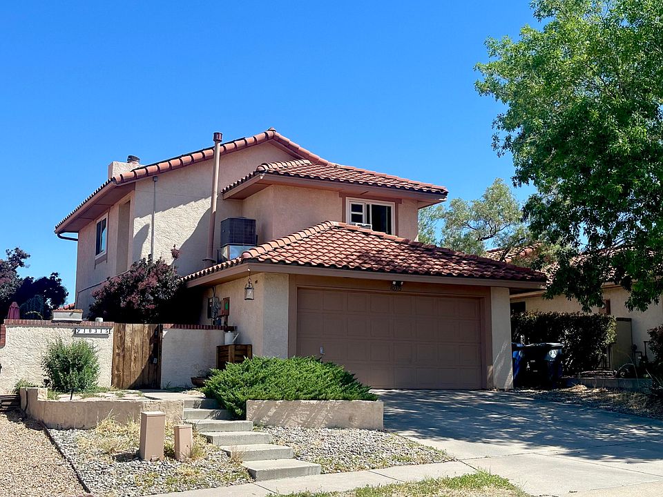 1st image of 10315 Oso Redondo NE