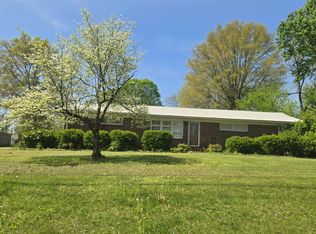 1304 Old Estill Springs Rd, Tullahoma, TN 37388