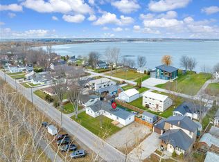 430 Ross Ln, Chatham Kent, ON N0P 1N0